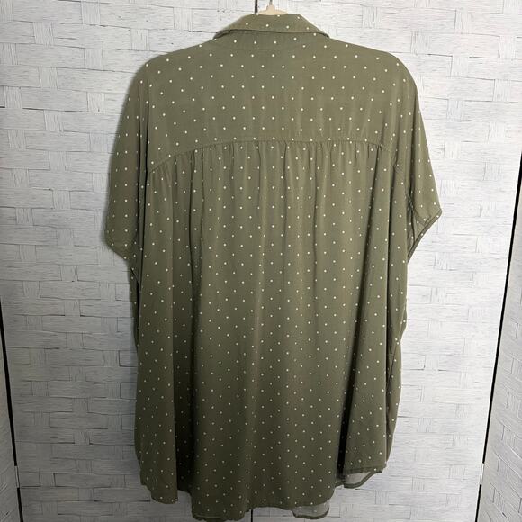 Torrid women’s blouse polkadot green cream feminine romantic soft plus size - Picture 2 of 9